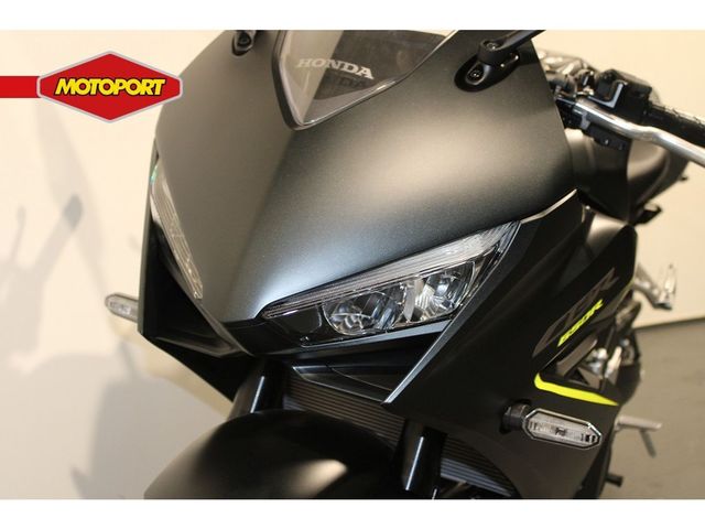 honda - cbr-650-r