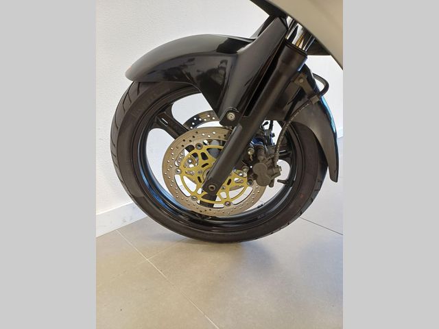 suzuki - v-strom-1000