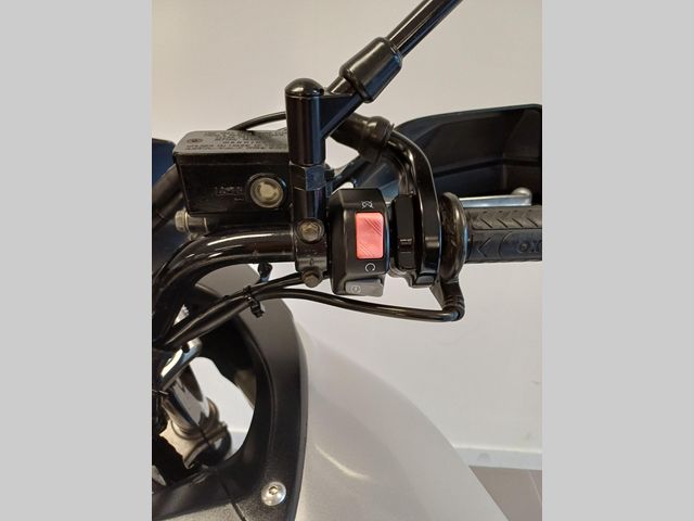 suzuki - v-strom-1000