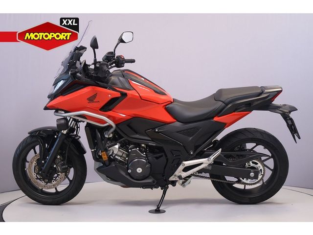 honda - nc-750-x-dct