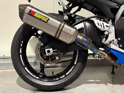 SUZUKI GSX-R 750 – foto 2