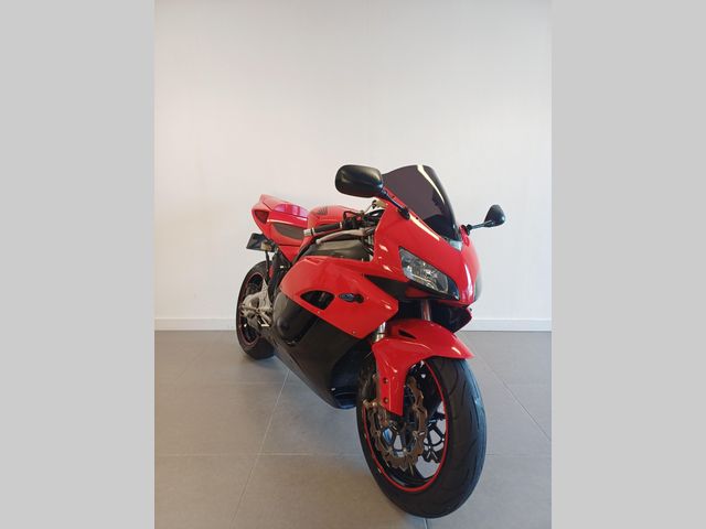 honda - cbr-1000-rr-fireblade