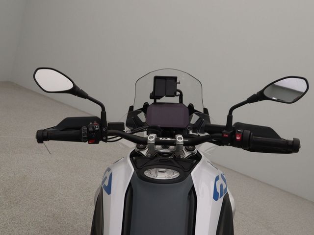 bmw - r-1300-gs