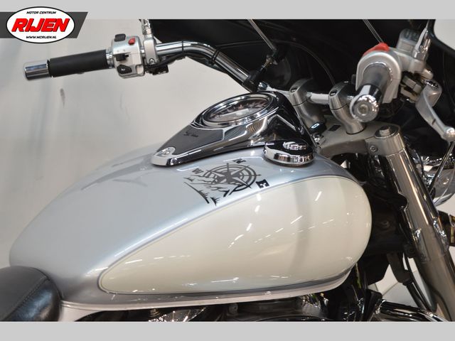 suzuki - vl-800-volusia