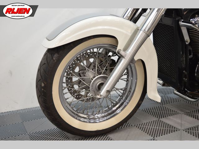 suzuki - vl-800-volusia