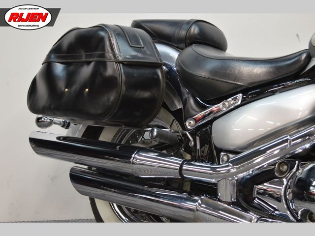 suzuki - vl-800-volusia