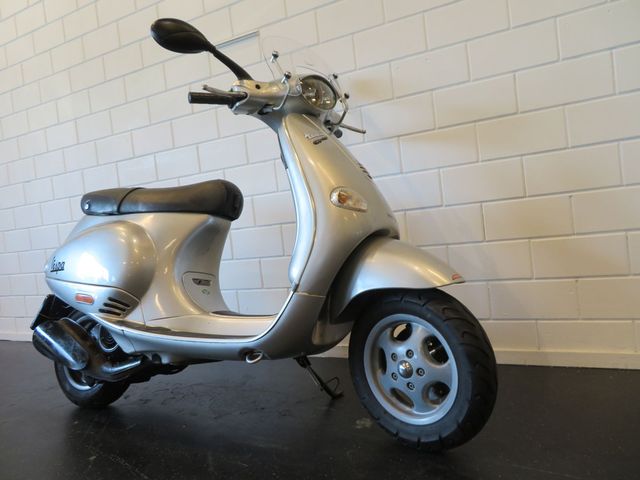 piaggio - et4-150
