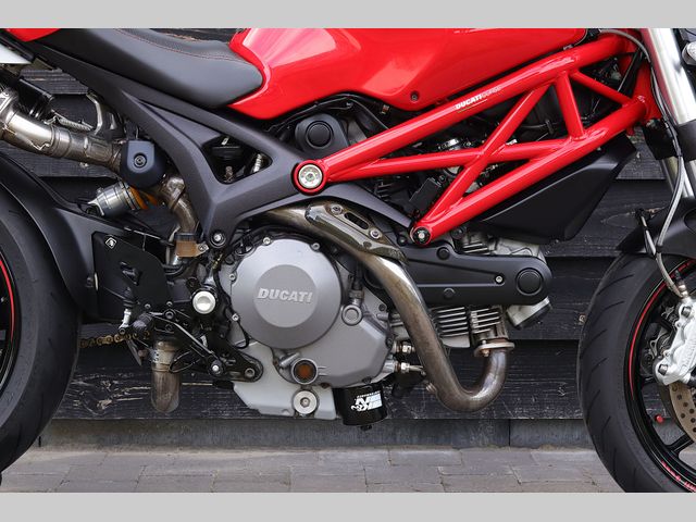 ducati - 796-monster
