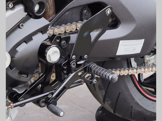 ducati - 796-monster