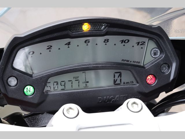 ducati - 796-monster
