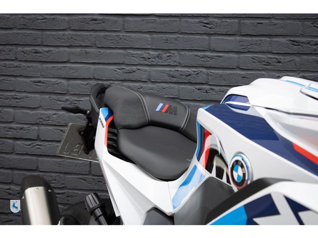 bmw - m-1000-xr