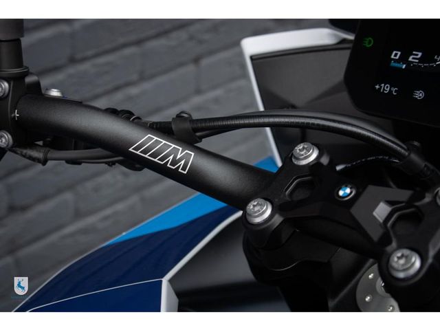 bmw - m-1000-xr