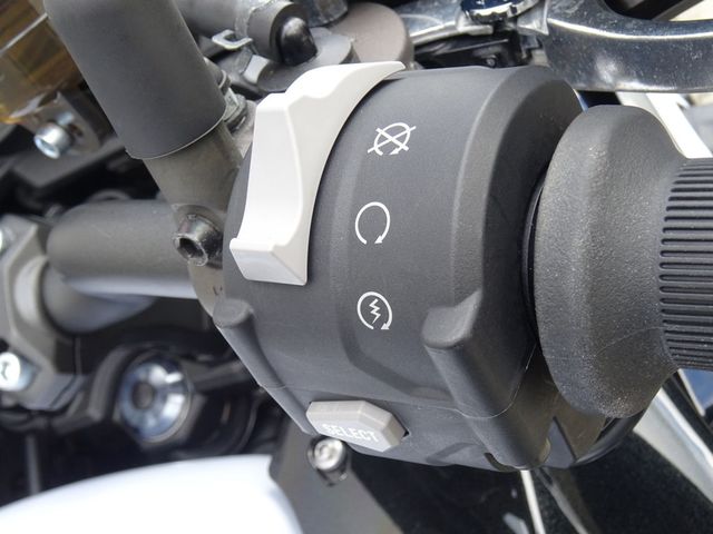 kawasaki - versys-1000-abs