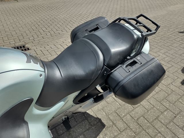 bmw - r-1100-rt