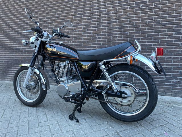 yamaha - sr-400