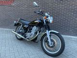 YAMAHA SR 400