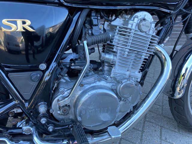 yamaha - sr-400