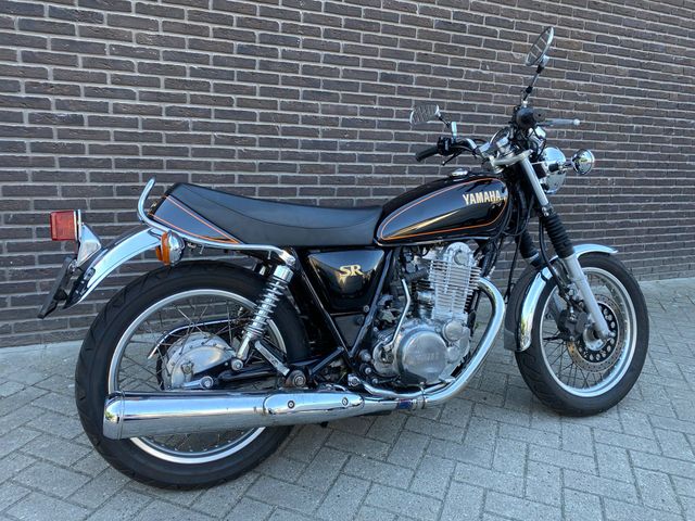 yamaha - sr-400