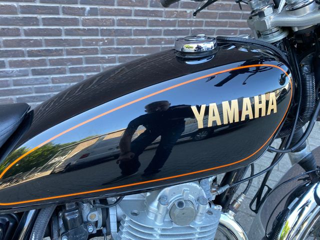 yamaha - sr-400