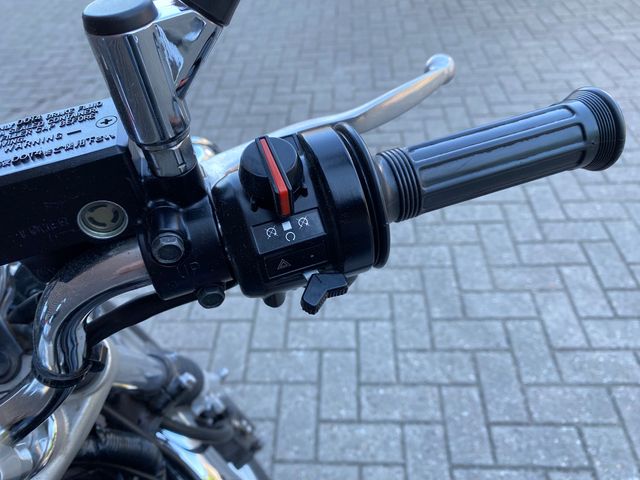 yamaha - sr-400