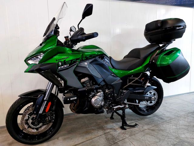 kawasaki - versys-1000-se-grand-tourer
