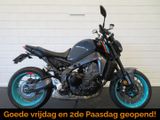 YAMAHA MT 09