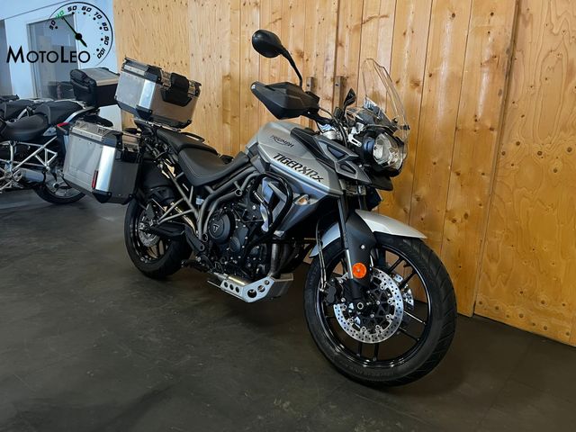 triumph - tiger-800-xrx