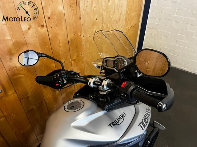 triumph - tiger-800-xrx