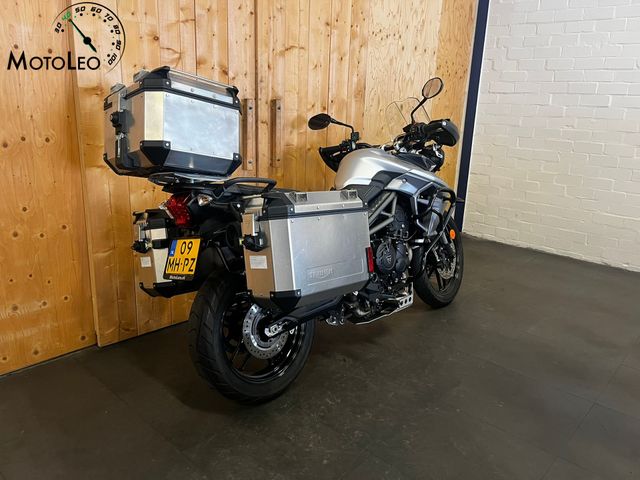 triumph - tiger-800-xrx
