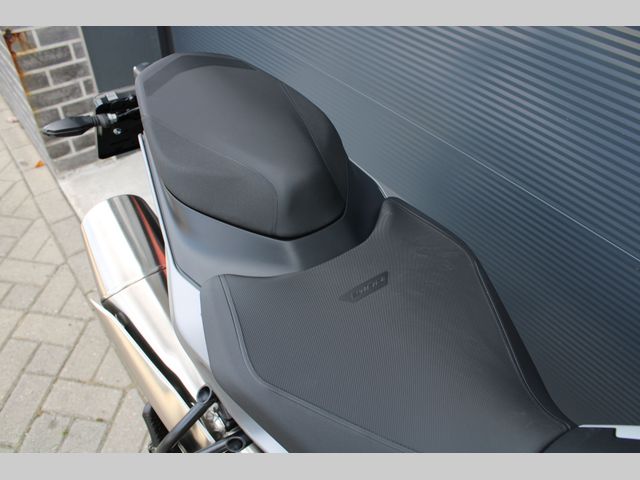 ktm - 790-duke