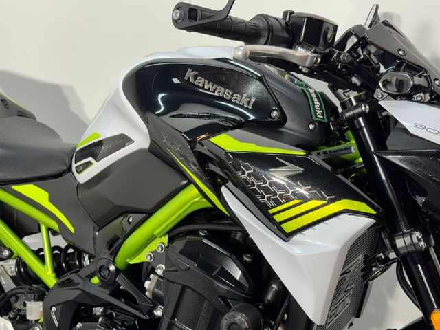 kawasaki - z900