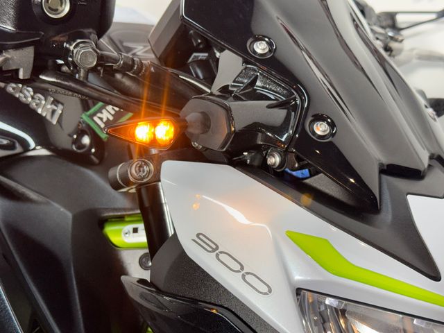 kawasaki - z900