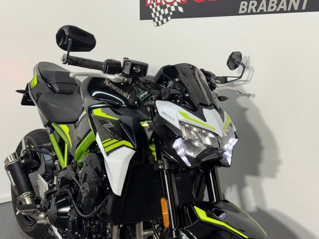 kawasaki - z900