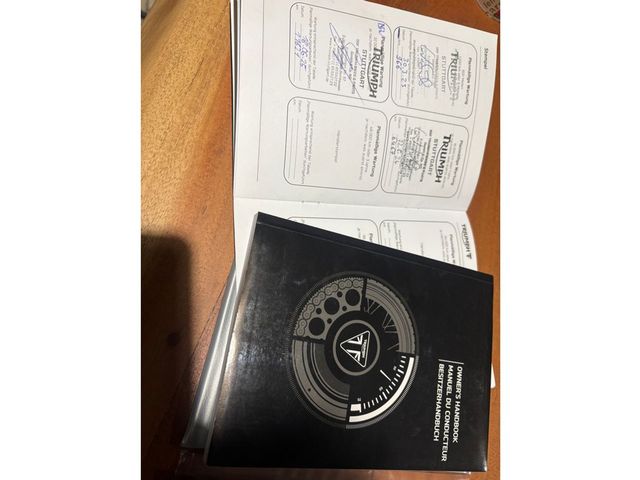 triumph - bonneville--t-120