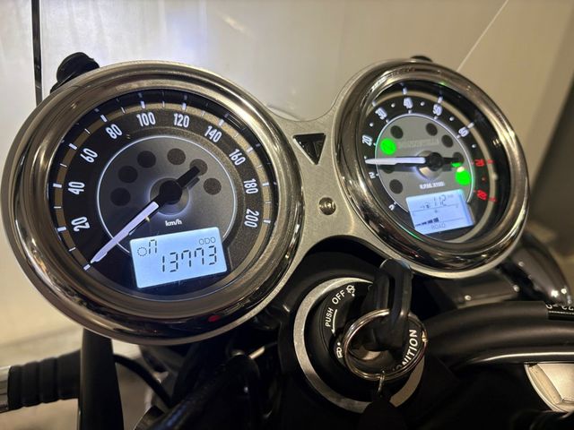 triumph - bonneville--t-120