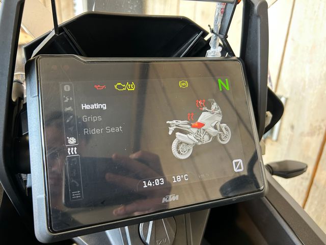 ktm - 1290-super-adventure-s