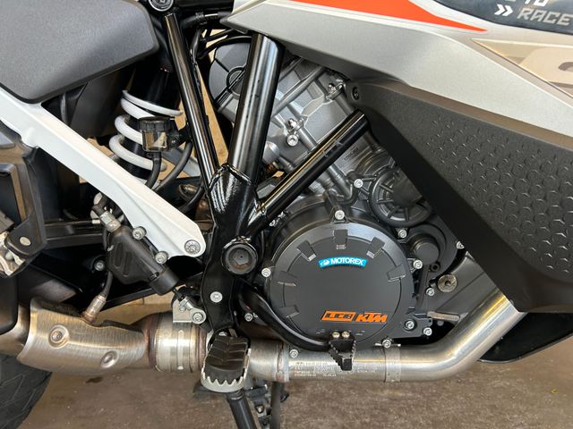 ktm - 1290-super-adventure-s