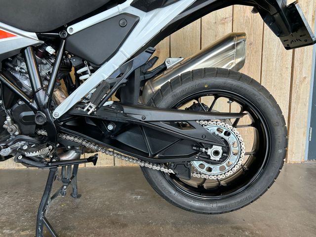 ktm - 1290-super-adventure-s