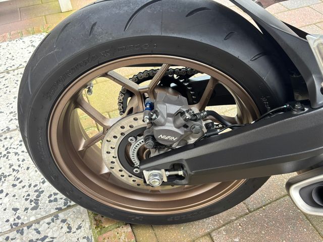 honda - cb-650-r-neo-sports-cafe