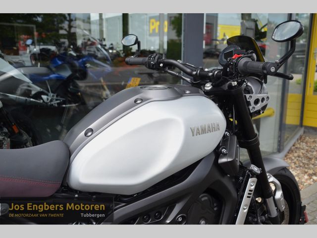 yamaha - xsr-900-abs