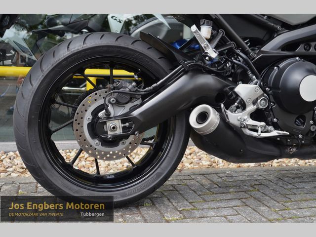 yamaha - xsr-900-abs