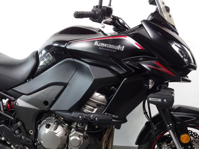 kawasaki - versys-1000-grand-tourer