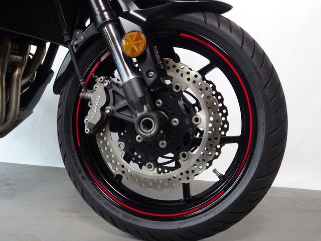 kawasaki - versys-1000-grand-tourer