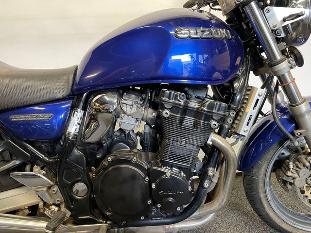 suzuki - gsx-750