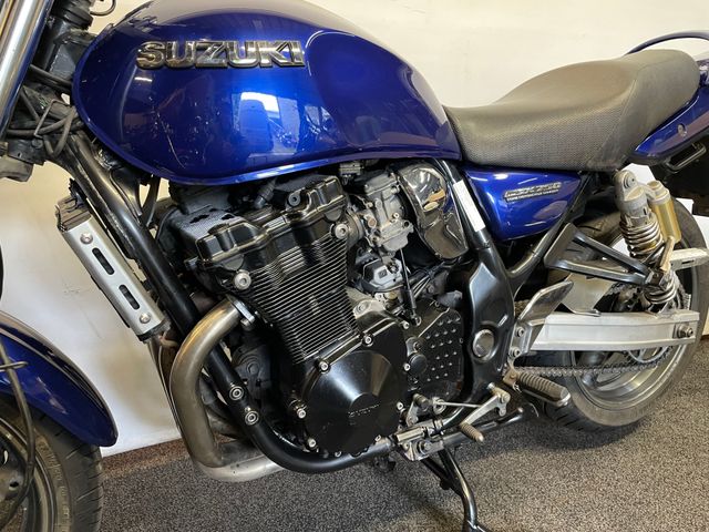 suzuki - gsx-750