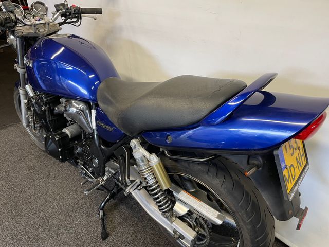 suzuki - gsx-750