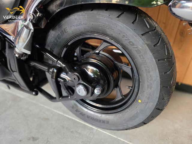 suzuki - intruder-m-800