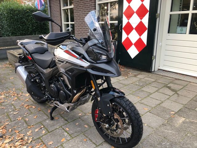 MORBIDELLI - t-1002-v