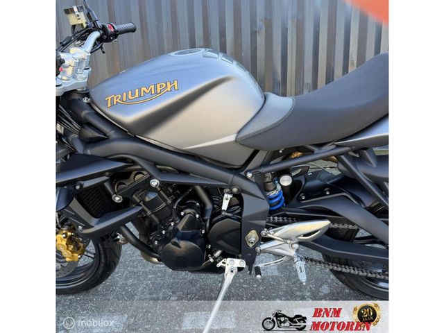 triumph - street-triple