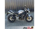 TRIUMPH STREET TRIPLE